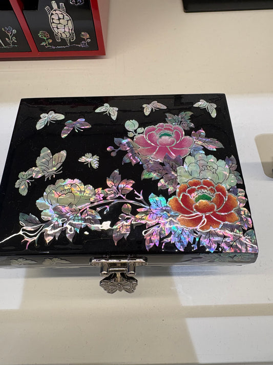 Traditionelles Schmuckkästchen Najeon Chilgi